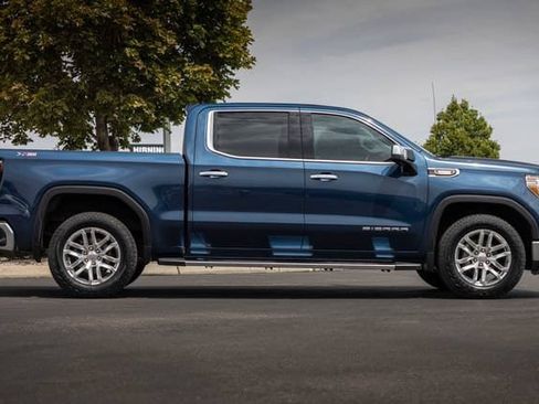 Used 2021 GMC Sierra 1500 SLT w/ SLT Convenience Package AWD/4WD image 5