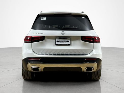 Used 2022 Mercedes-Benz GLB 250 image 4