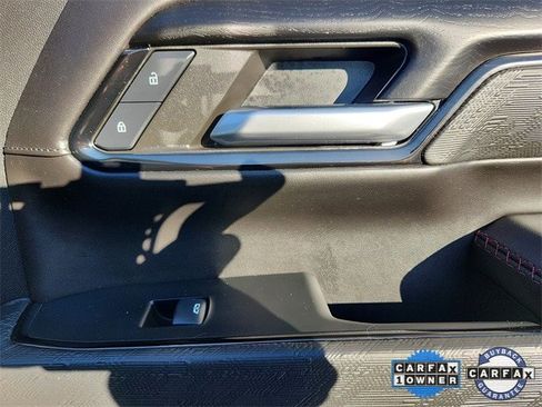 Used 2024 GMC Sierra 2500 AT4X image 34