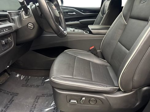 Used 2023 Cadillac Escalade Sport AWD/4WD image 27