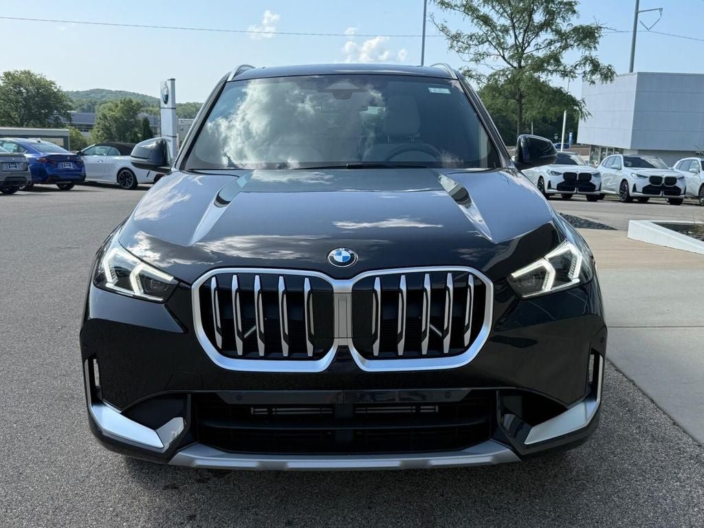 Used 2025 BMW X1 xDrive28i w/ Convenience Package AWD/4WD image 9