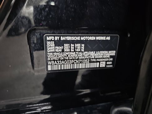 Used 2023 BMW 530e xDrive AWD/4WD image 38