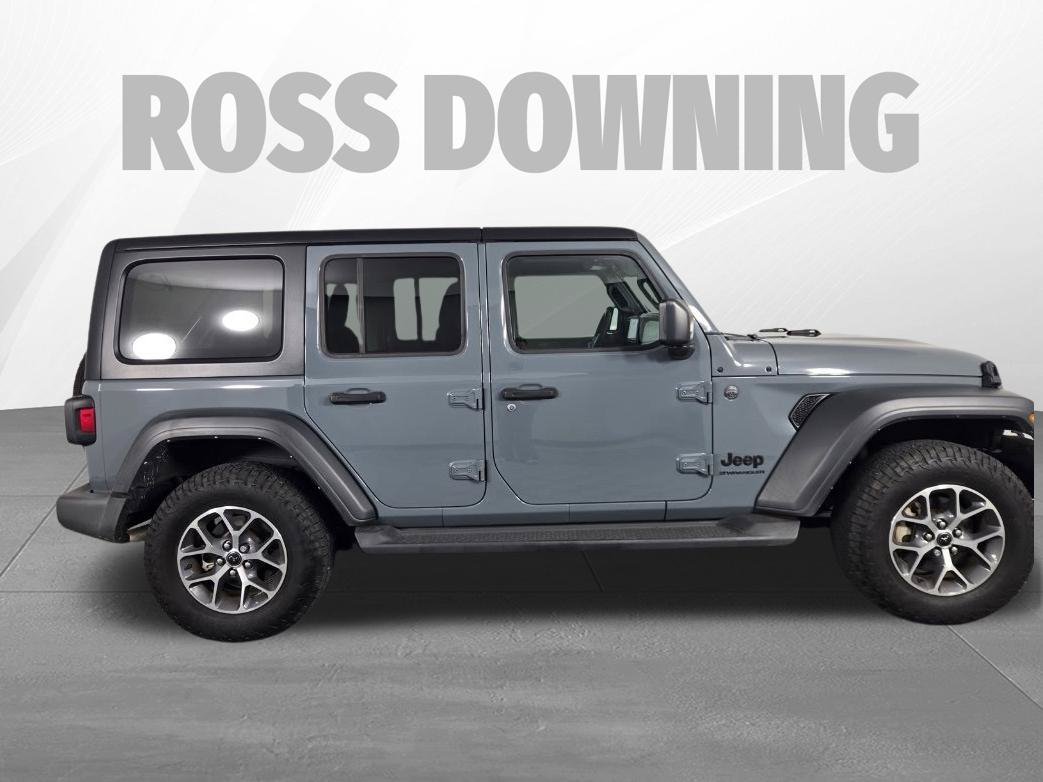 Used 2024 Jeep Wrangler Unlimited Sport AWD/4WD image 3