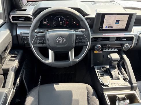 Used 2025 Toyota Tacoma SR5 image 4