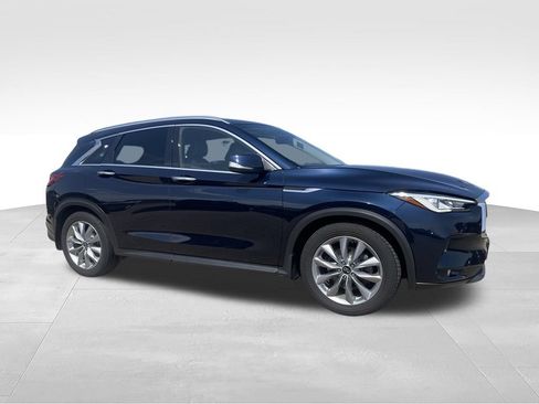 Used 2020 INFINITI QX50 Luxe w/ Navigation Package AWD/4WD image 2