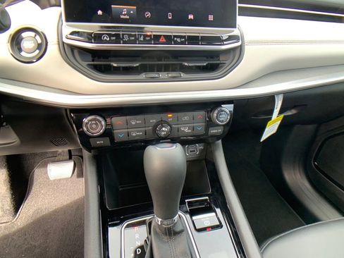 New 2026 Jeep Compass Limited AWD/4WD image 17