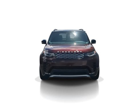 Certified 2026 Land Rover Discovery Limited Edition AWD/4WD image 3