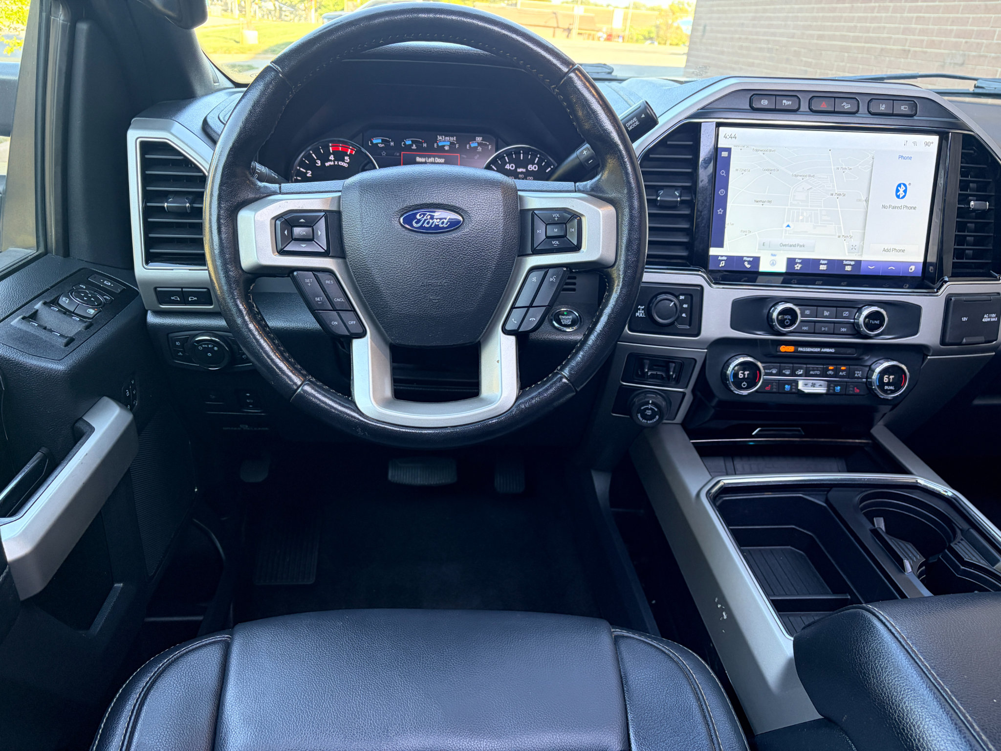 Used 2022 Ford F250 Lariat w/ Lariat Ultimate Package AWD/4WD image 14