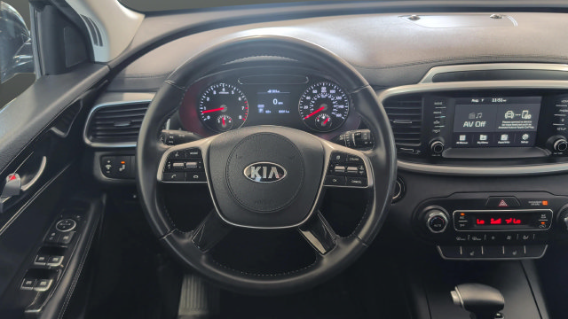 Used 2020 Kia Sorento S AWD/4WD image 29