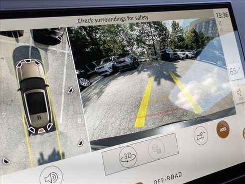 New 2025 Land Rover Range Rover SE image 13