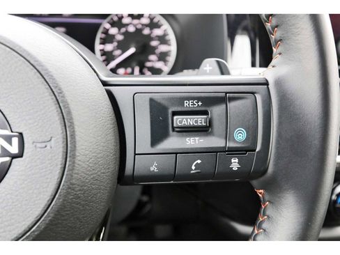 Used 2025 Nissan Pathfinder Rock Creek image 17