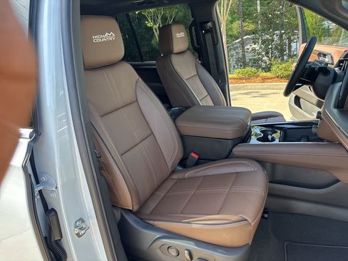New 2026 Chevrolet Tahoe High Country AWD/4WD image 55