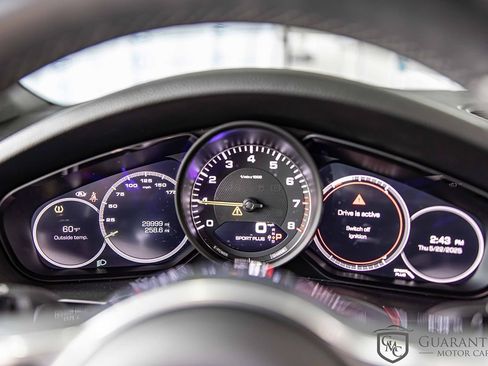 Used 2020 Porsche Cayenne E-Hybrid image 26