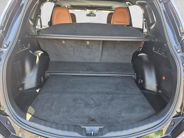 Used 2017 Toyota RAV4 SE AWD/4WD image 6