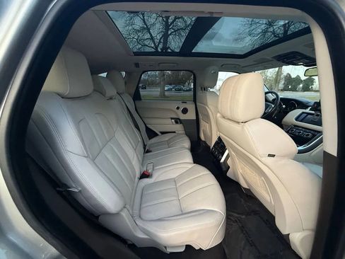 Used 2014 Land Rover Range Rover Sport Supercharged image 34