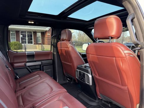 Used 2018 Ford F150 Platinum w/ Equipment Group 701A Luxury image 25