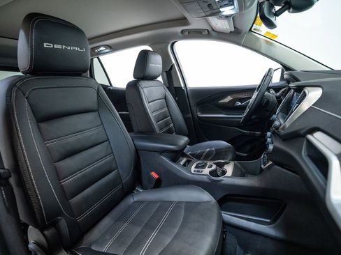 Used 2023 GMC Terrain Denali w/ Denali Premium Package image 16