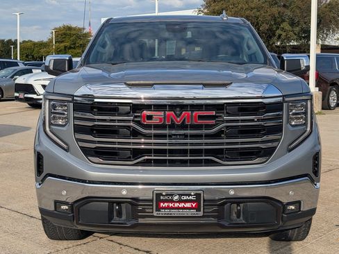 Used 2024 GMC Sierra 1500 SLT AWD/4WD image 6