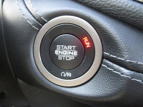 Used 2024 Dodge Durango SXT image 20