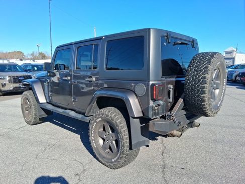 Used 2016 Jeep Wrangler Unlimited Sport image 7