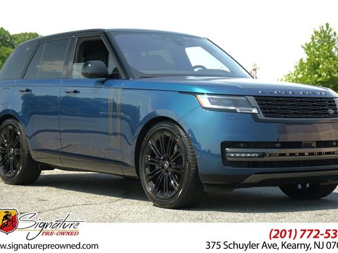 Used 2023 Land Rover Range Rover SE AWD/4WD image 1