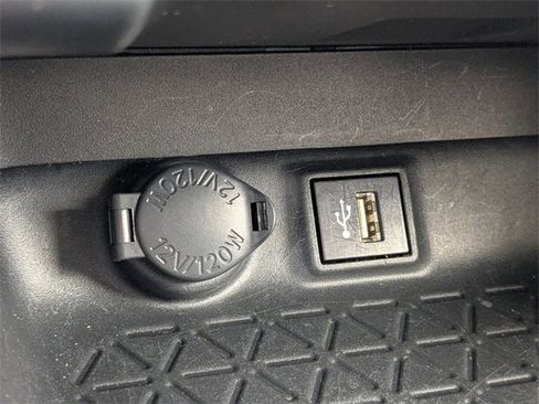 Used 2023 Toyota RAV4 XLE image 20