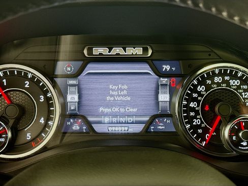 Used 2023 RAM 1500 Laramie AWD/4WD image 16