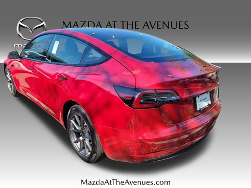 Used 2023 Tesla Model 3 Standard Range image 12