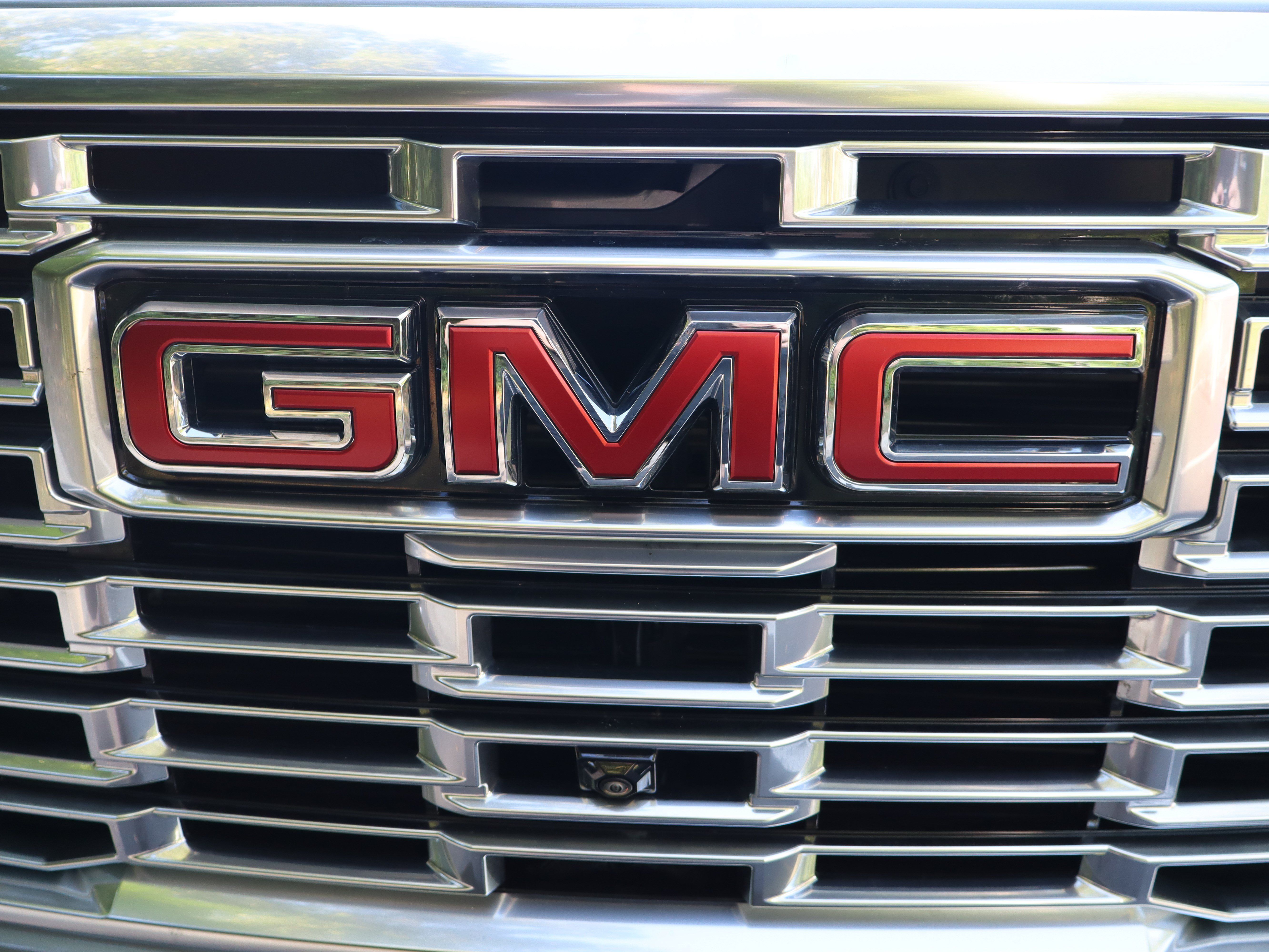 Used 2026 GMC Yukon XL Denali w/ Denali Reserve Package AWD/4WD image 54