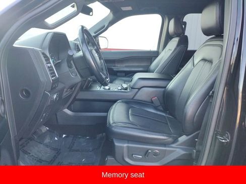 Used 2021 Ford Expedition Limited image 10
