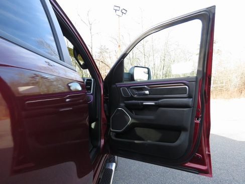 Used 2022 RAM 1500 Laramie image 12