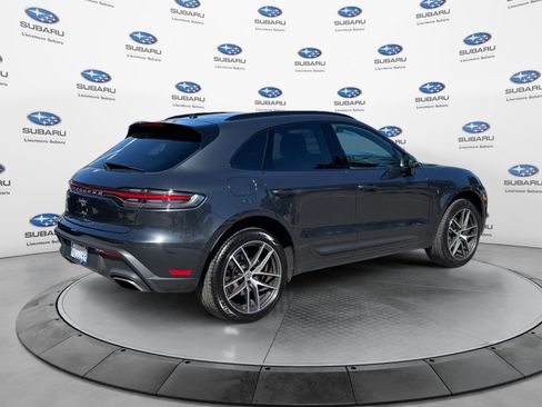 Used 2025 Porsche Macan AWD/4WD image 5