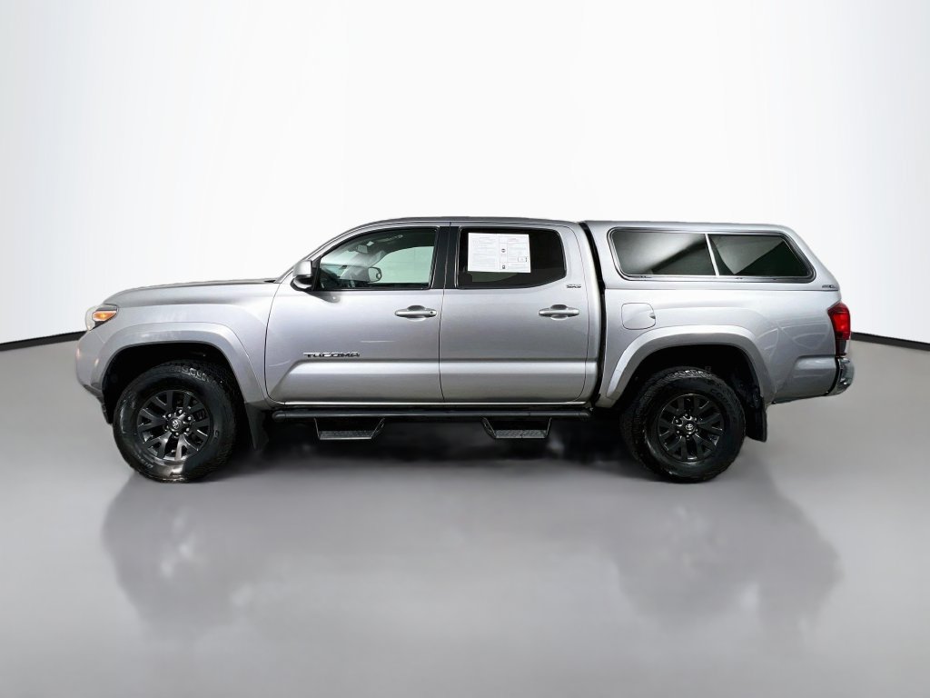 Used 2021 Toyota Tacoma SR5 RWD image 6