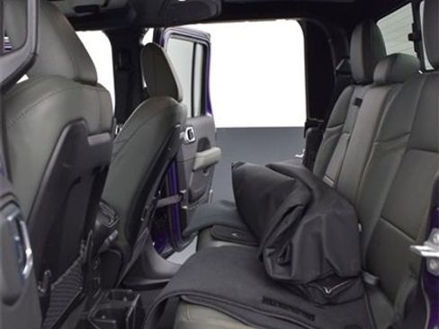 New 2026 Jeep Gladiator Mojave image 8