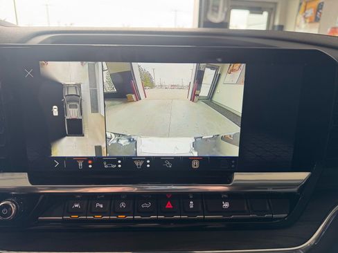 Certified 2025 GMC Sierra 1500 SLT w/ SLT Premium Plus Package image 24