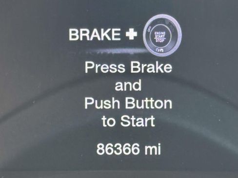 Used 2020 Jeep Grand Cherokee Laredo w/ Quick Order Package 2BN North AWD/4WD image 32