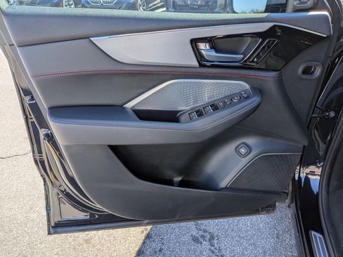 Used 2023 Acura MDX A-Spec image 12