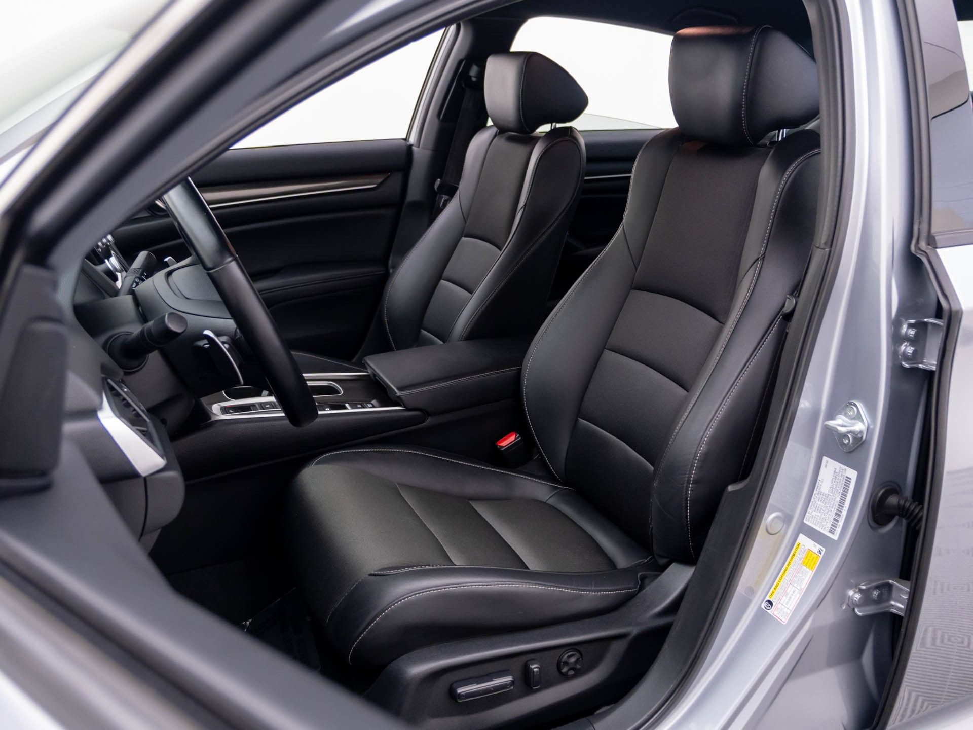 Used 2022 Honda Accord Sport image 15