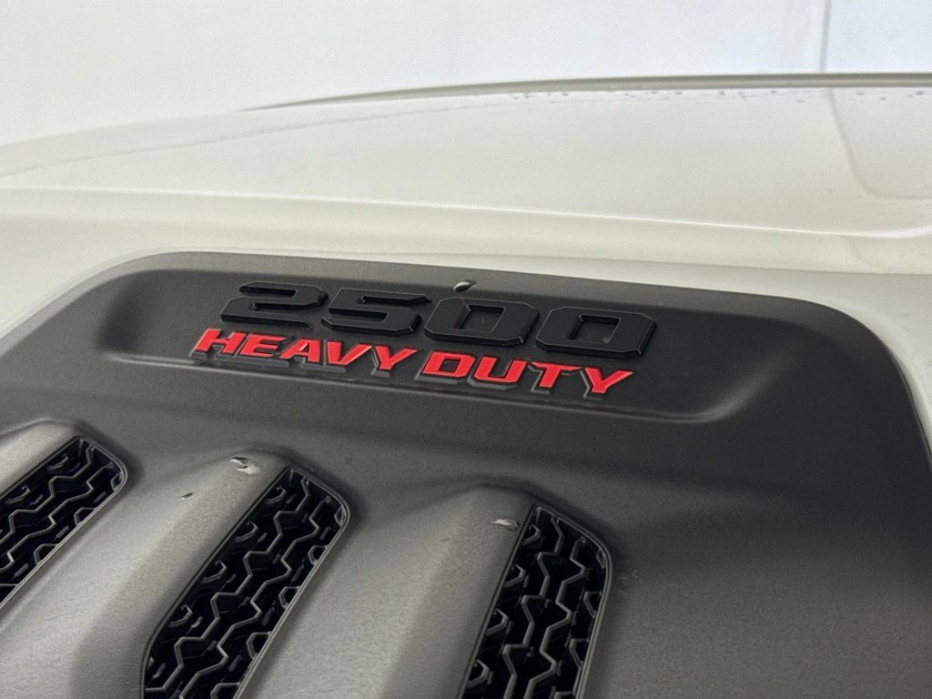 New 2027 RAM 2500 Limited AWD/4WD image 11