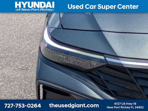 Certified 2024 Hyundai Elantra SEL FWD image 9