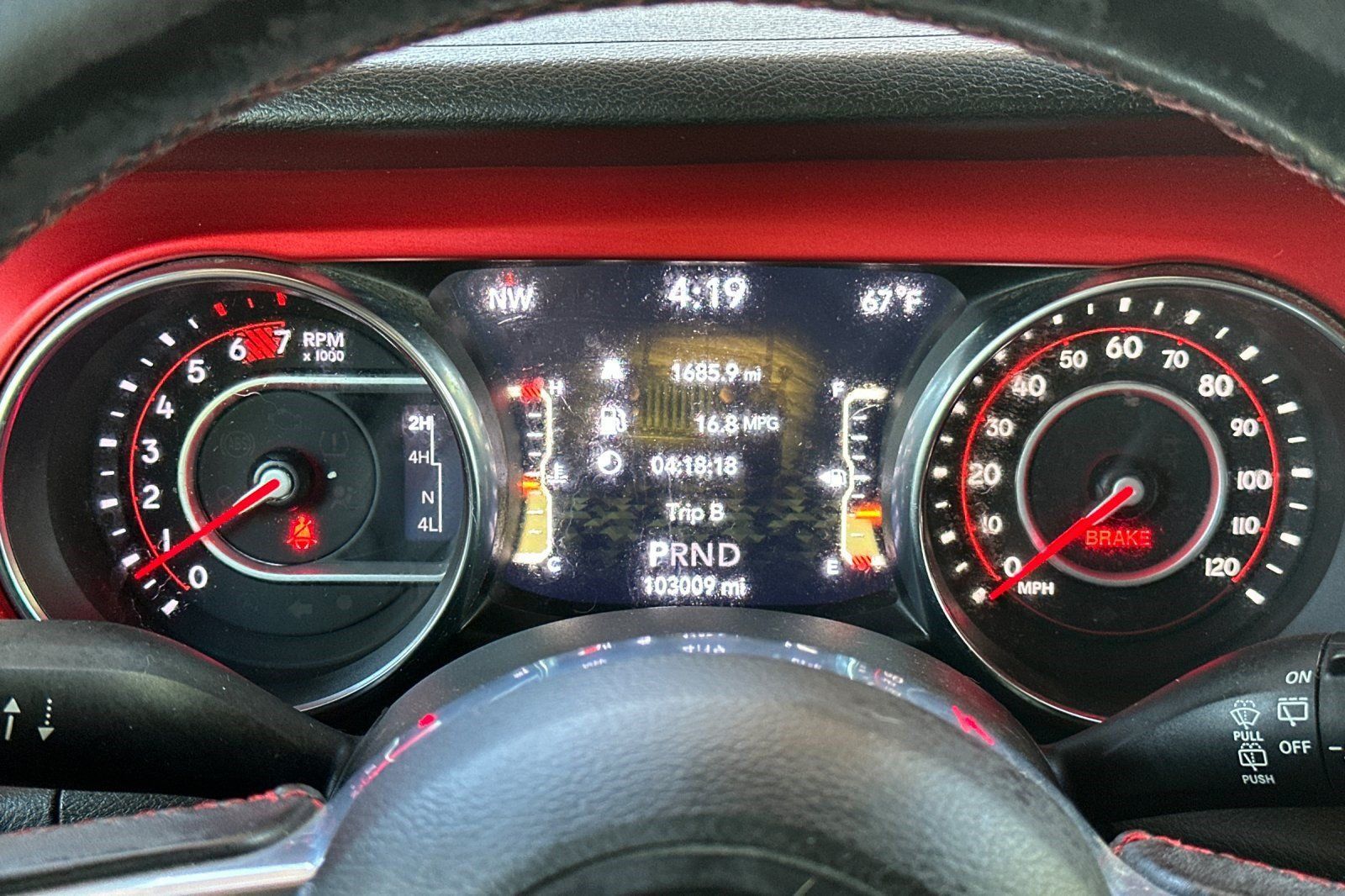 Used 2018 Jeep Wrangler Unlimited Rubicon AWD/4WD image 23