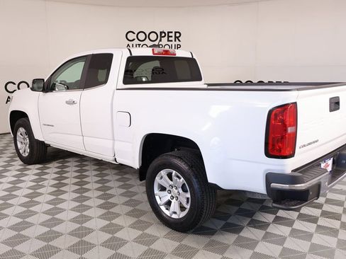 Used 2022 Chevrolet Colorado LT w/ Fleet Safety Package image 21