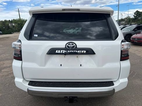 Used 2019 Toyota 4Runner TRD Off-Road AWD/4WD image 4