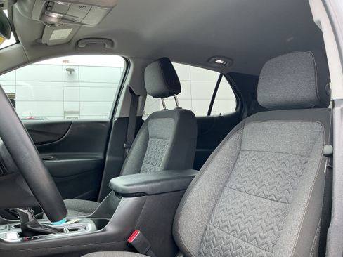 Used 2023 Chevrolet Equinox LT AWD/4WD image 7