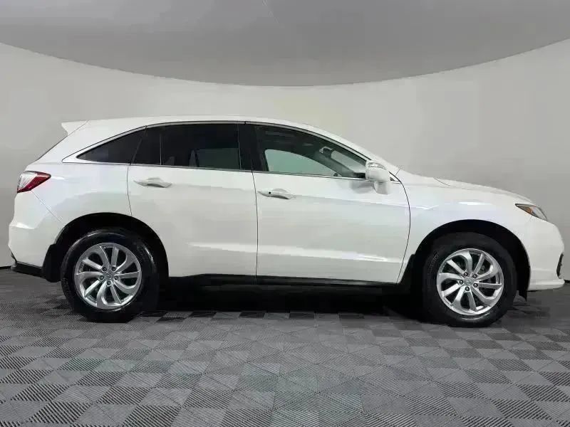 Used 2017 Acura RDX w/ Technology Package AWD/4WD image 7