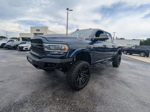 Used 2022 RAM 2500 Laramie AWD/4WD image 9