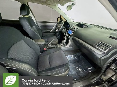 Used 2017 Subaru Forester 2.5i Premium image 26