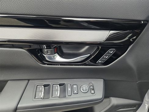 Certified 2025 Honda CR-V EX-L image 18