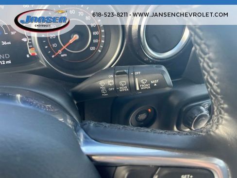 Used 2021 Jeep Wrangler Unlimited Sahara AWD/4WD image 14