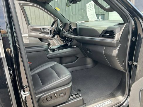 Used 2025 Chevrolet Tahoe LT RWD image 33